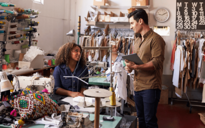 A Simple Guide to Working With Clothing Manufacturers (Bonus Tips)